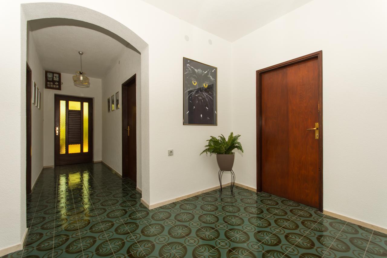 Apartment Lorenzo Трогир Экстерьер фото